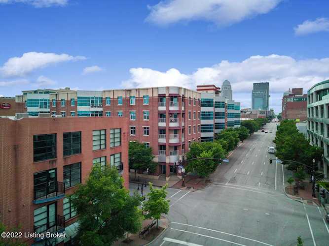 400 E Main St #302 Louisville, KY 40202