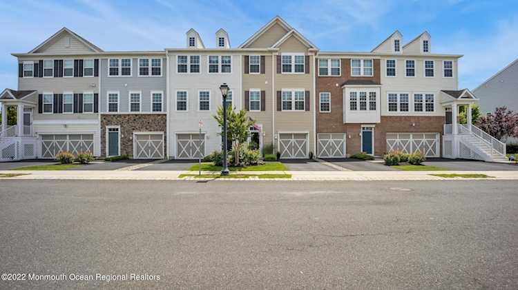 108 Beacon Ln Eatontown, NJ 07724 | MLS 22218545 Photo 1