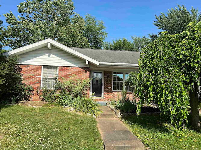 5905 Whitethorn Drive Evansville, IN 47710