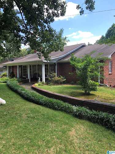 657 Ridge Top Circle Birmingham, AL 35206
