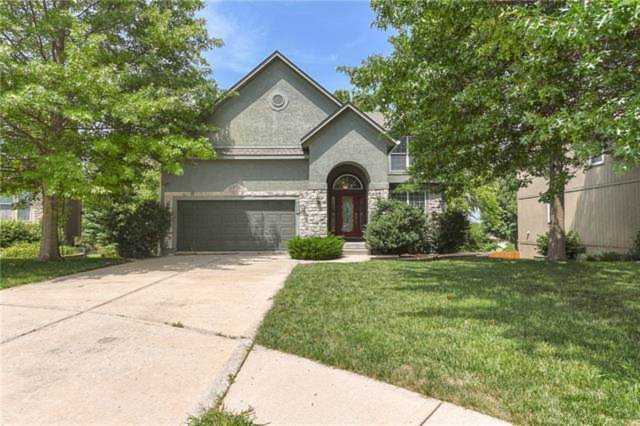 5908 Noreston St Shawnee, KS 66218