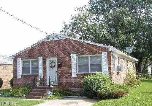 122 Cummings Ave Hampton, VA 23663