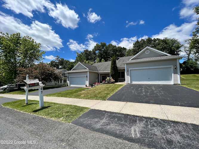 67 Rockrose Dr East Greenbush, NY 12061