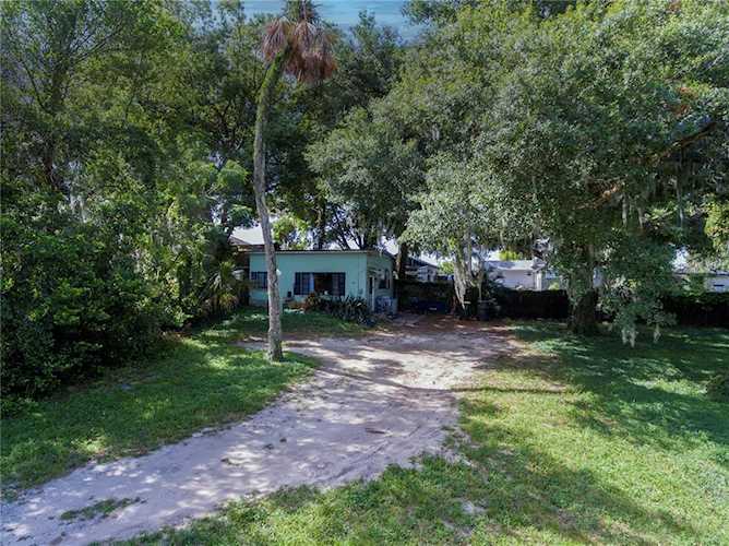 627 W Osceola St Clermont, FL 34711