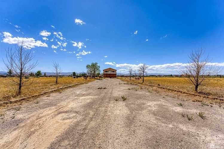 55 Miley Ln. Yerington, NV 89447