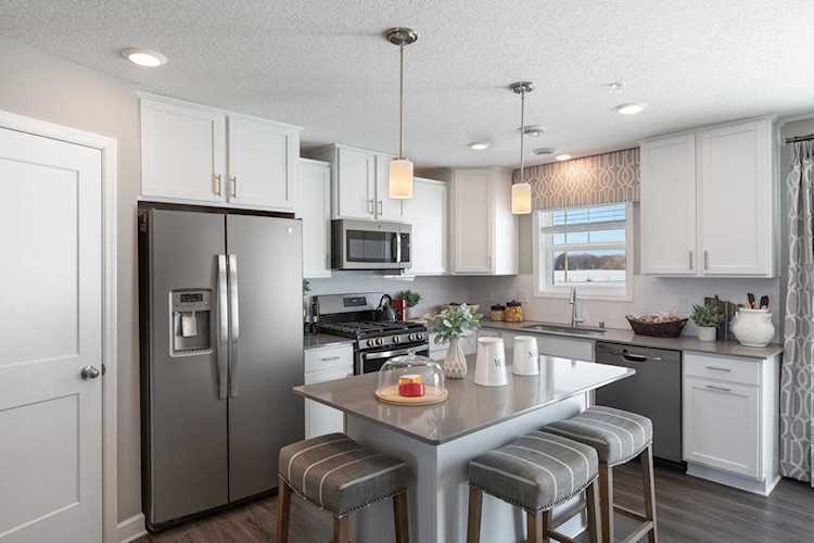 2152 Ada Drive Lino Lakes, MN 55038