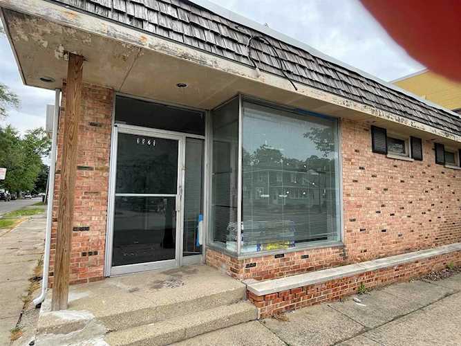 1821 Miami Street South Bend, IN 46613