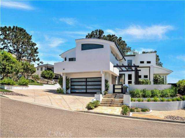 411 Bristol Road Cardiff By The Sea, CA 92007