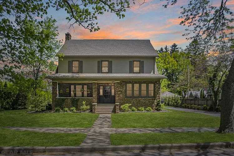613 Locust Lane State College, PA 16801