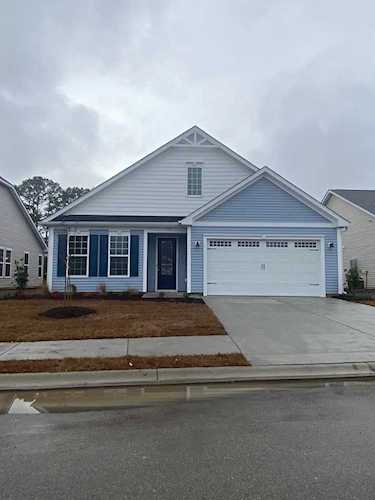 3352 Eversheen Dr. Little River, SC 29566
