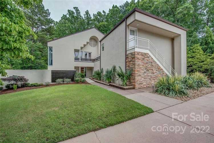 202 Galey Ridge Cramerton, NC 28032