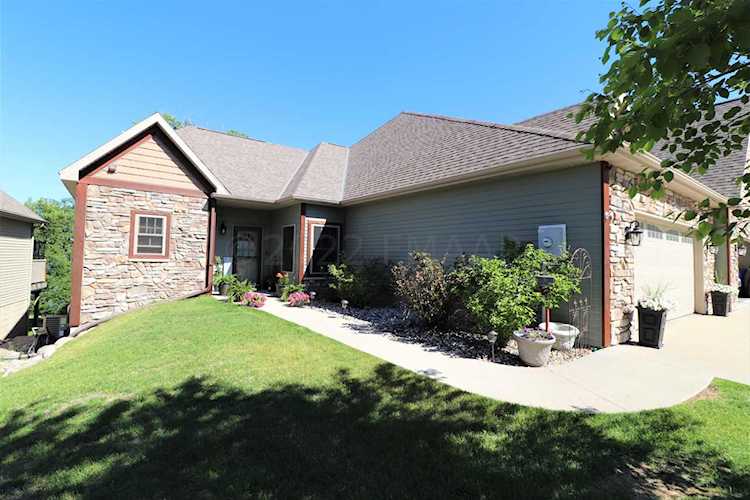 2152 Shady Ln Detroit Lakes, MN 56501