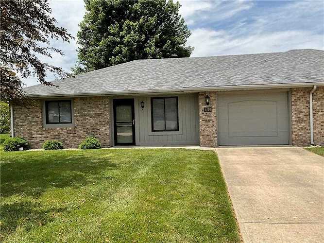 4129 Roundhill Dr Anderson, IN 46013 | MLS 21864401 Photo 1