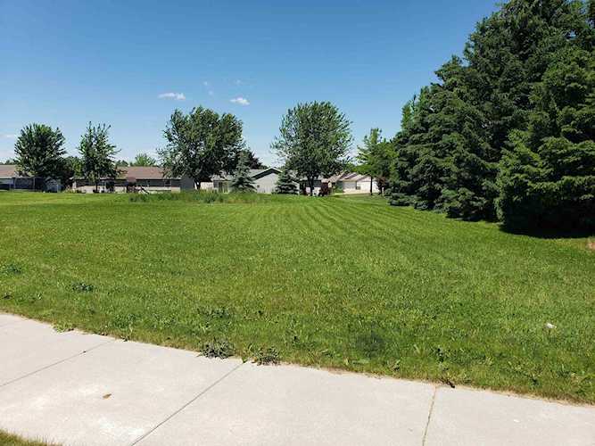 1302 Moon Ridge Ct Kaukauna, WI 54130