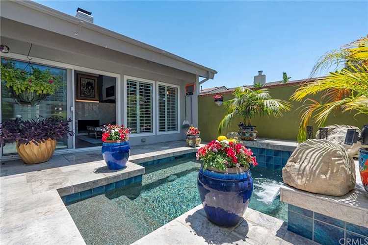 4485 Sandburg Way Irvine, CA 92612 | MLS OC22118757 Photo 1