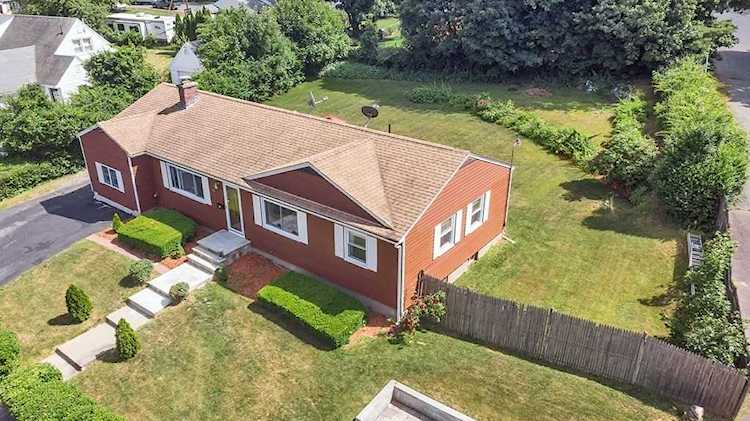 32 Summit Ave. Marlborough, MA 01752