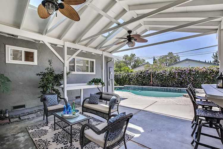 1260 Colleen Way Campbell, CA 95008