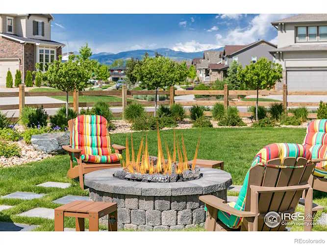 2284 Picadilly Circle Longmont, CO 80503