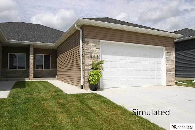 1707 NW 52nd St Lincoln, NE 68528
