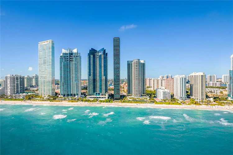 17141 Collins Ave #2401 Sunny Isles Beach, FL 33160