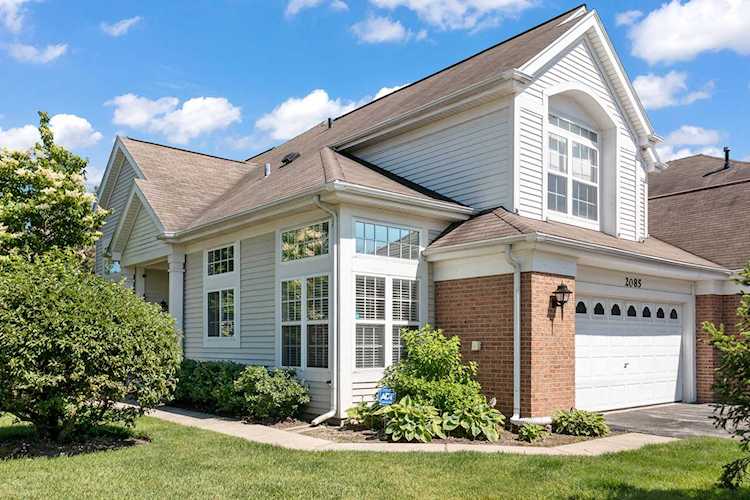 2085 Cambria Ct #2085 Northbrook, IL 60062