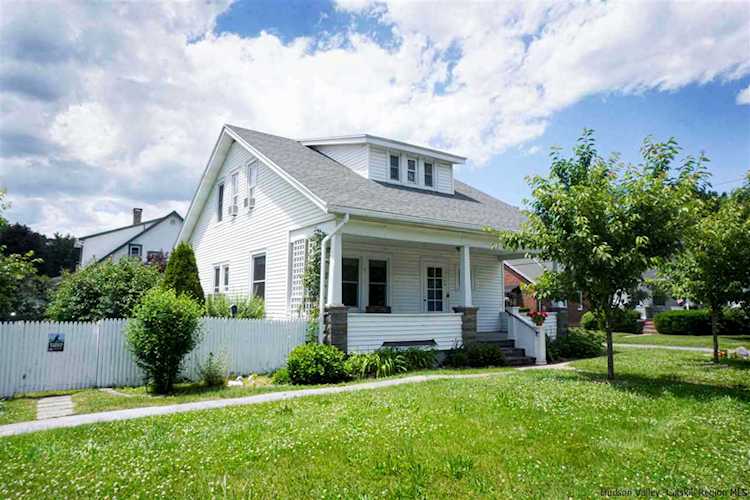 156-158 Bayard St Port Ewen, NY 12466