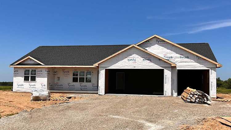 7554 Highland Meadow Ct Pulaski, WI 54162