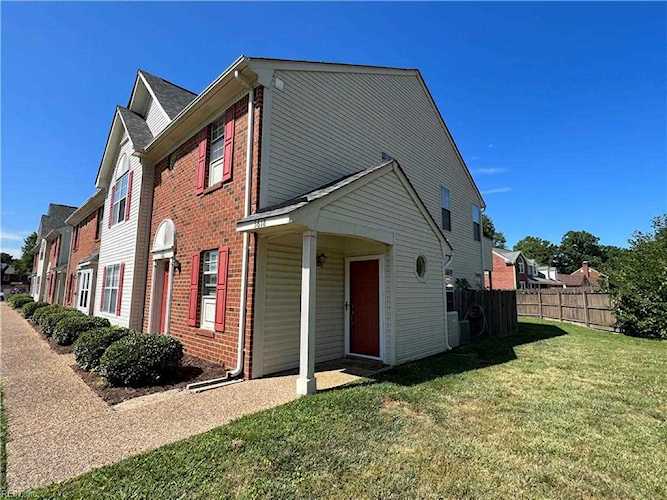 3618 Cinnamon Ct Chesapeake, VA 23321