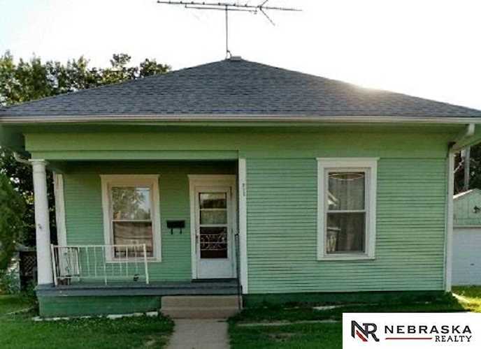 311 N 8Th St Beatrice, NE 68310