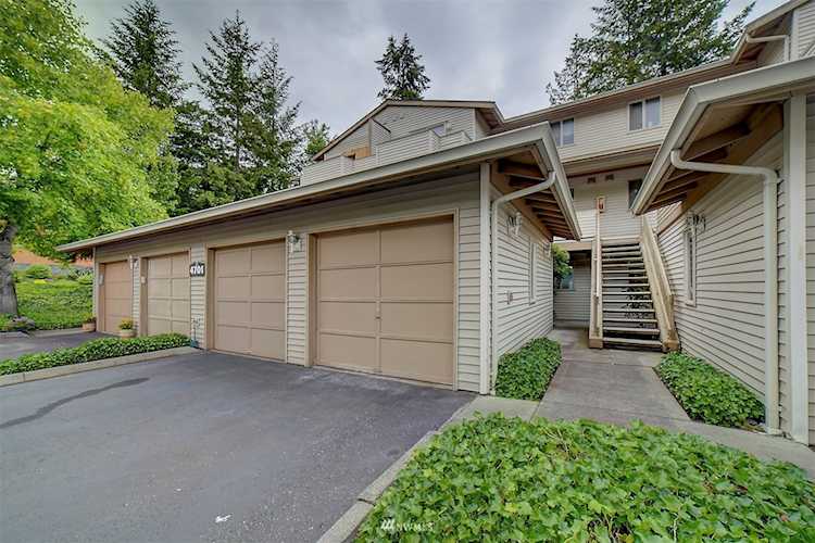 4701 NW Walgren Dr #A-102 Silverdale, WA 98383