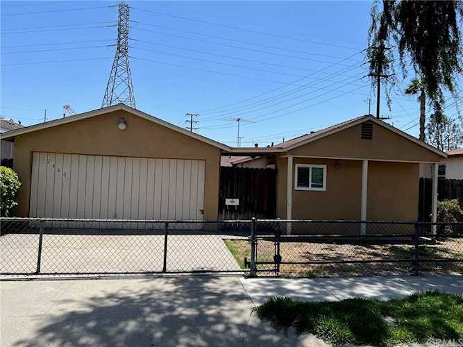 2440 W Arlington St Long Beach, CA 90810 | MLS SW22132084 Photo 1