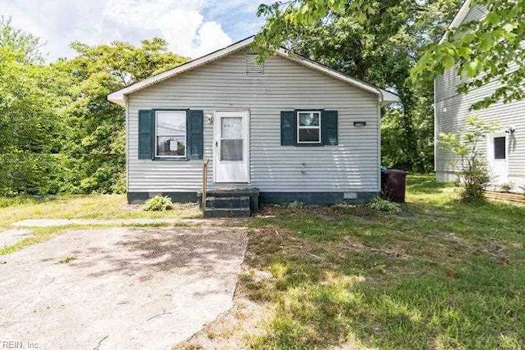 813-A Mullen Rd Chesapeake, VA 23320