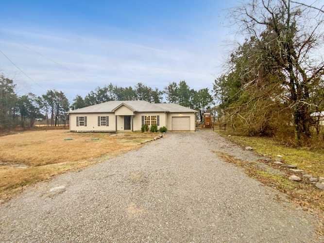 248 Eidolon Ct Christiana, TN 37037