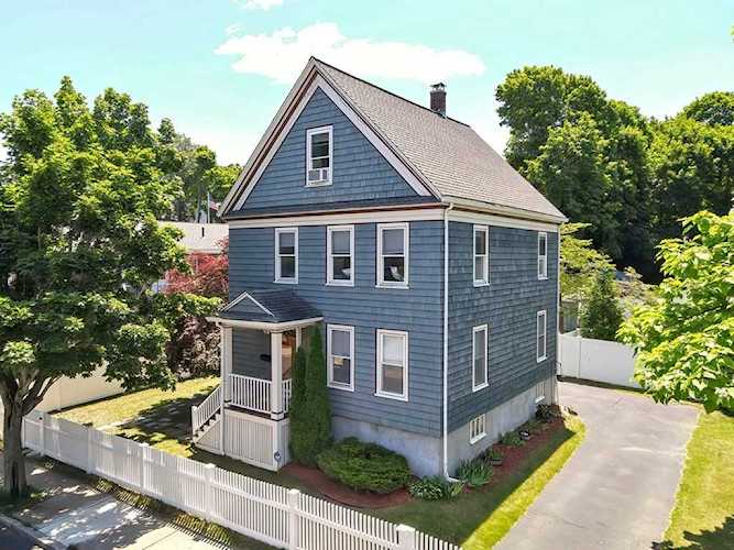 29 Sylvan St Malden, MA 02148 | MLS 73001332 Photo 1