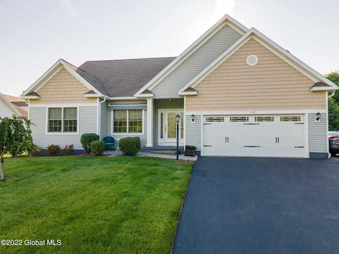 119 Fieldstone Dr Niskayuna, NY 12304