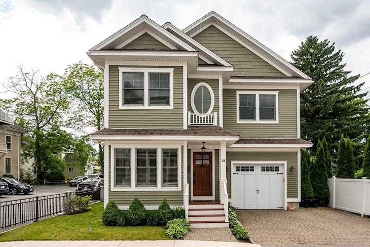 28 Rockingham St Portsmouth, NH 03801