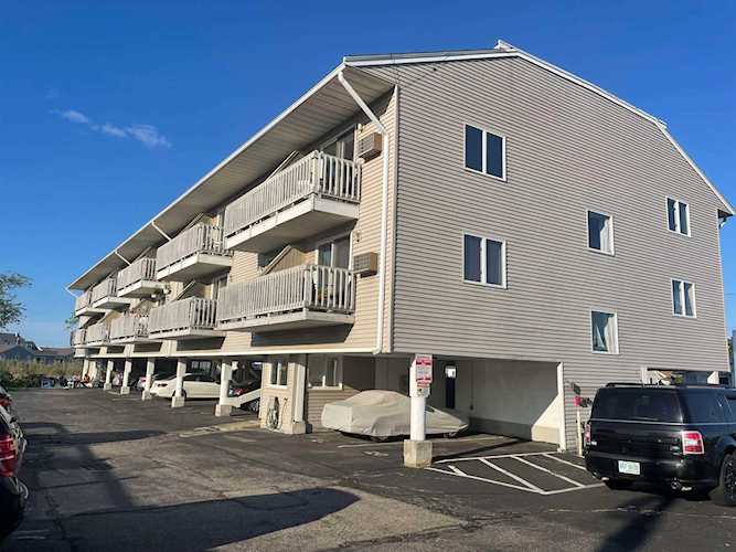 550 Winnacunnet Rd #212 Hampton, NH 03842