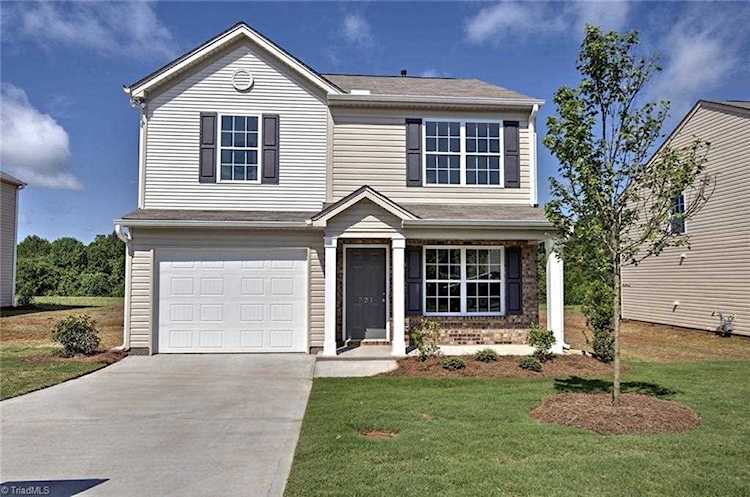 4523 Heatherly Road Winston Salem, NC 27105
