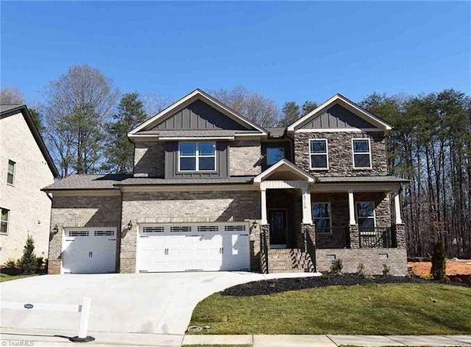 5710 Woodrose Lane Greensboro, NC 27410