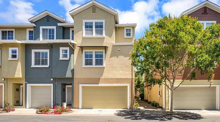 2274 Chanate Road Santa Rosa, CA 95404