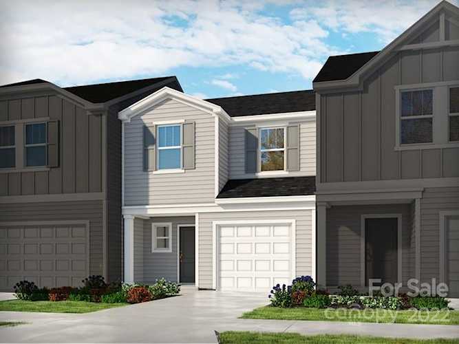1209 Plumcrest Dr Charlotte, NC 28216