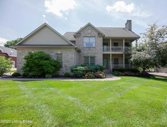 1411 Crosstimbers Dr Louisville, KY 40245