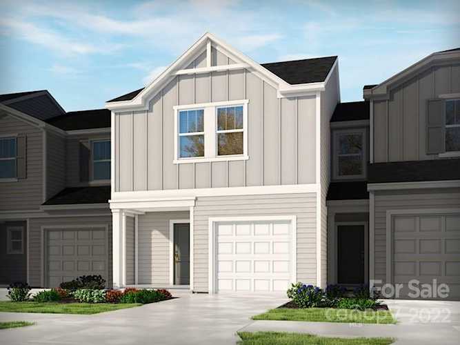 1212 Plumcrest Dr Charlotte, NC 28216