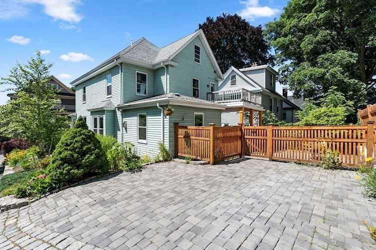 69 Wenham St Boston, MA 02130