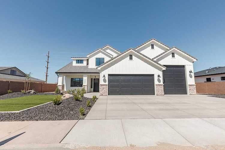 2092 S 3010 E St George, UT 84790