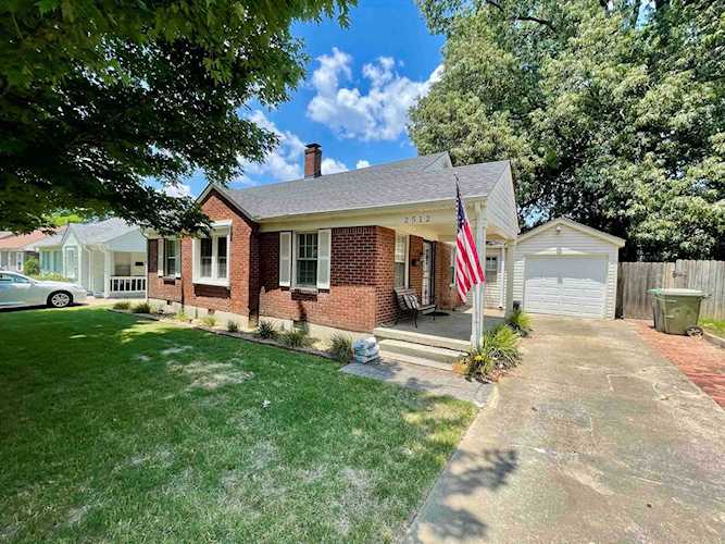 2512 N Edwin Cir Memphis, TN 38104