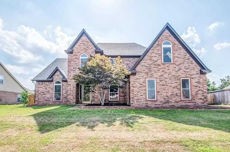 5241 Summer Wind Ln Arlington, TN 38002