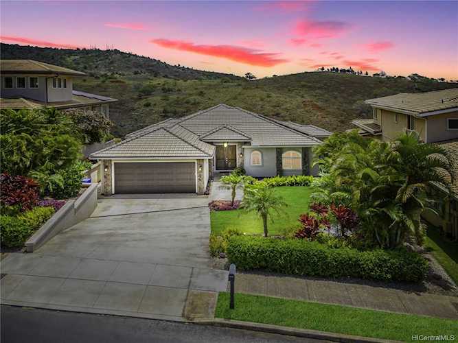 92-1431 Hoalii Street Kapolei, HI 96707