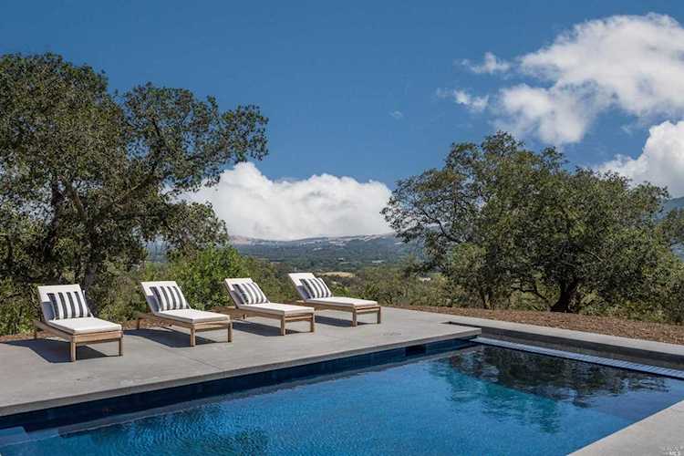 630 Aurora Lane Glen Ellen, CA 95442