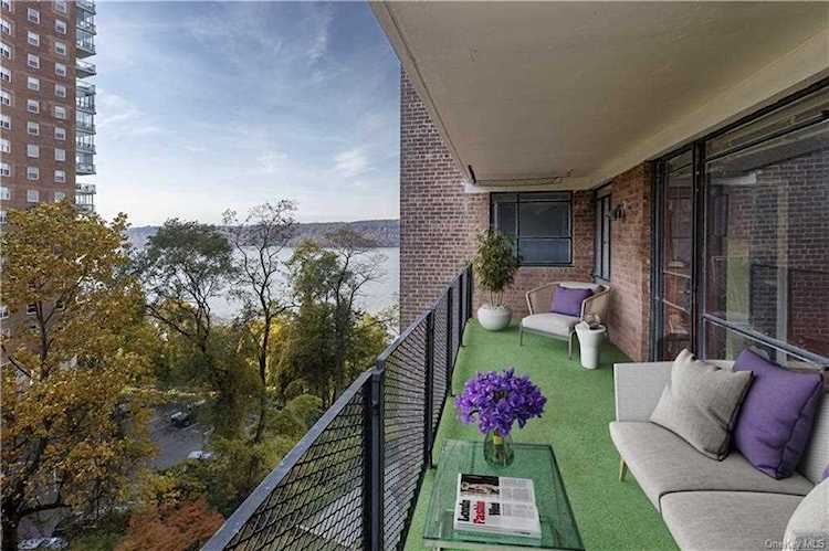 2727 Palisade Avenue #8G Bronx, NY 10463